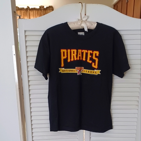 Pittsburgh Pirates Tee Shirt - Large - EUC - Picture 2 of 3